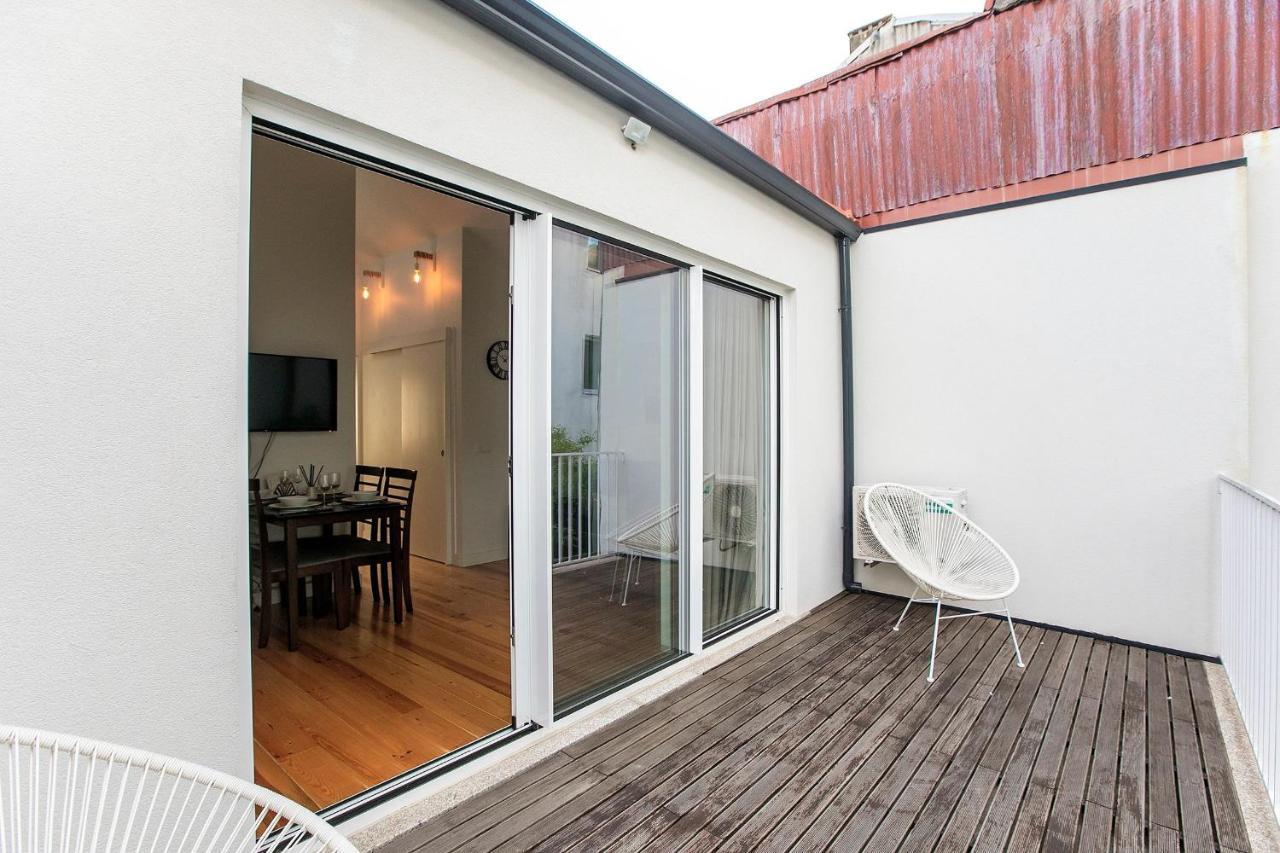 Lovelystay - Cozy 1Br In Santa Catarina W/ Balcony Porto Exterior foto
