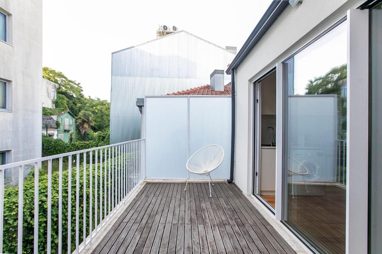 Lovelystay - Cozy 1Br In Santa Catarina W/ Balcony Porto Exterior foto